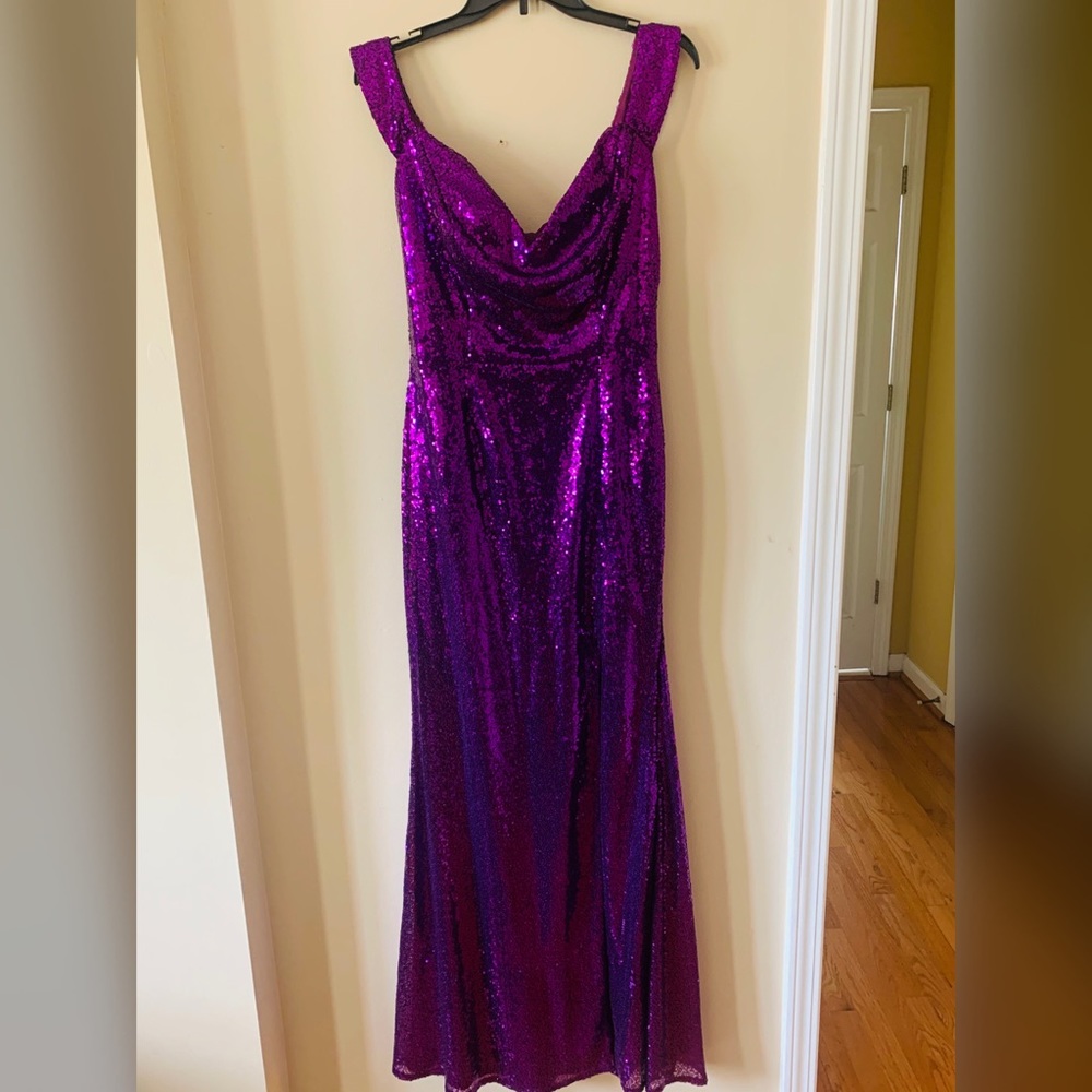 Gorgeous Sequins dress